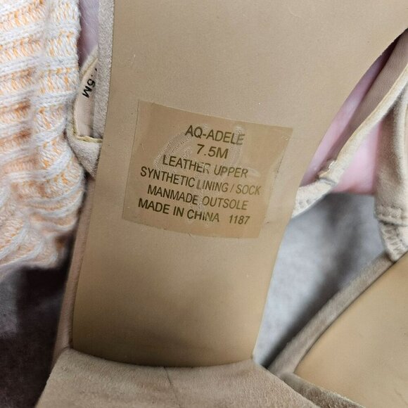 Aqua Adele Beige Suede Open Toe Strappy Block Heel Slip On Never Worn Neutral - Picture 8 of 12